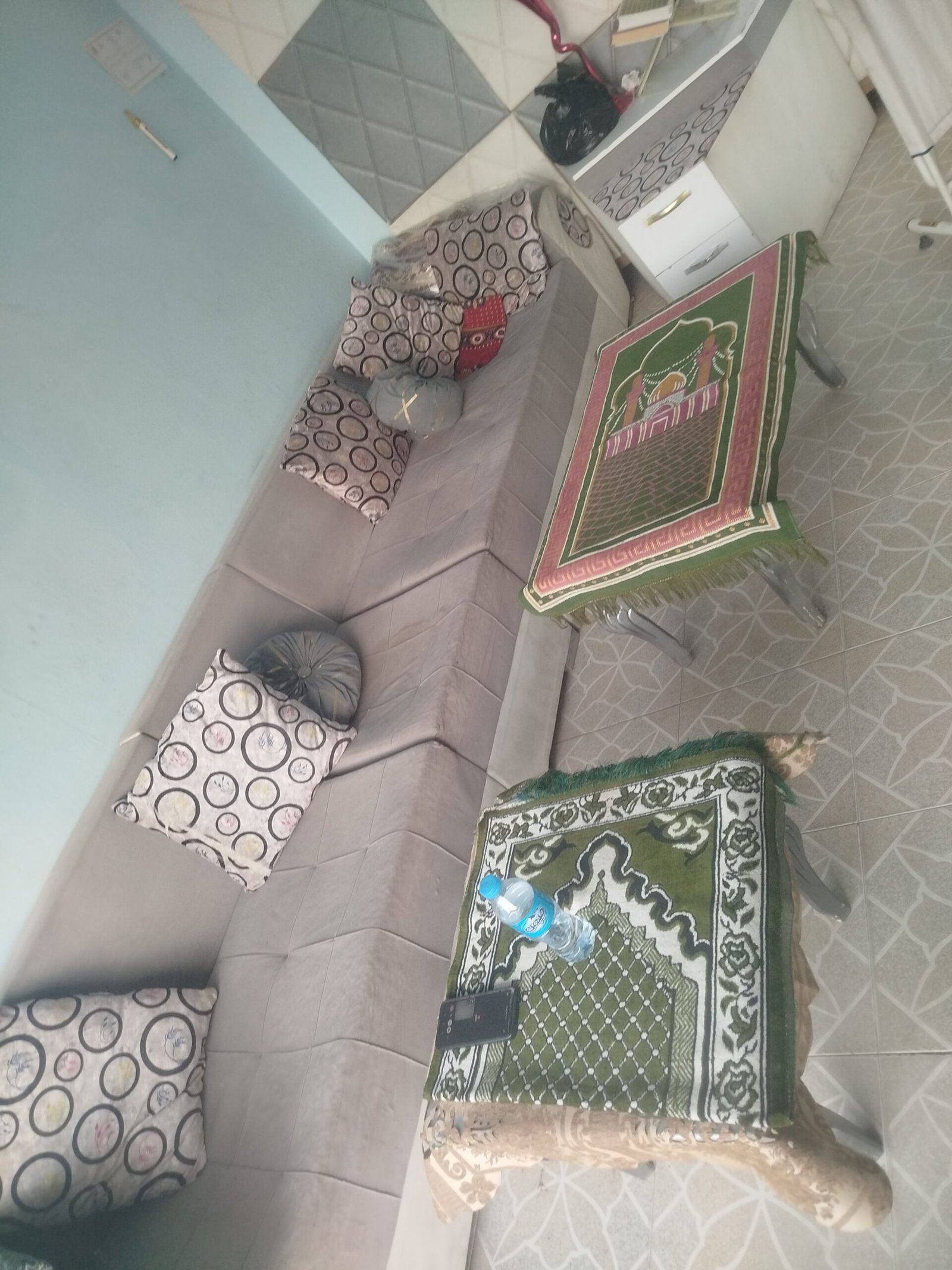 مبلمان راحتی کلاسیک