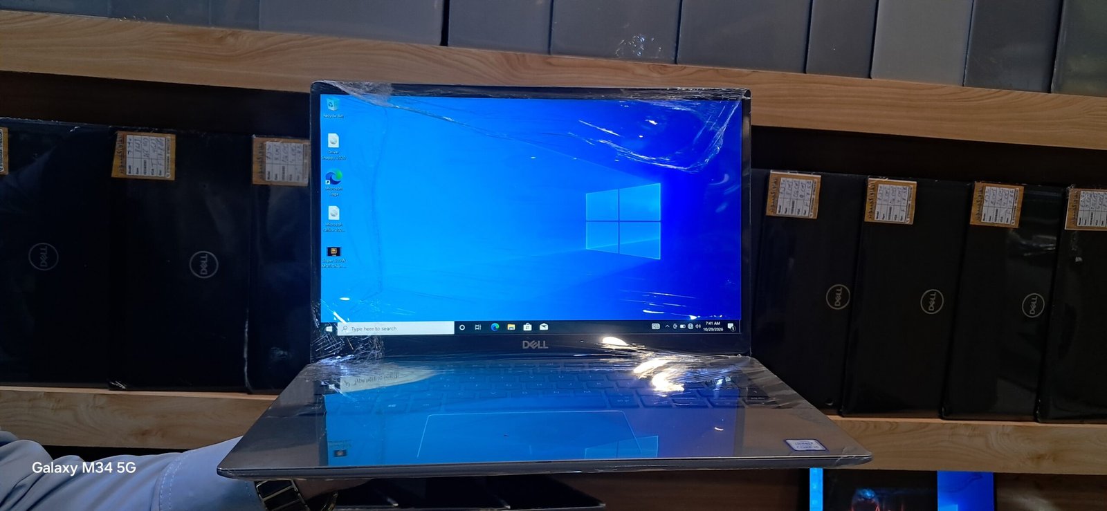 Dell 3301